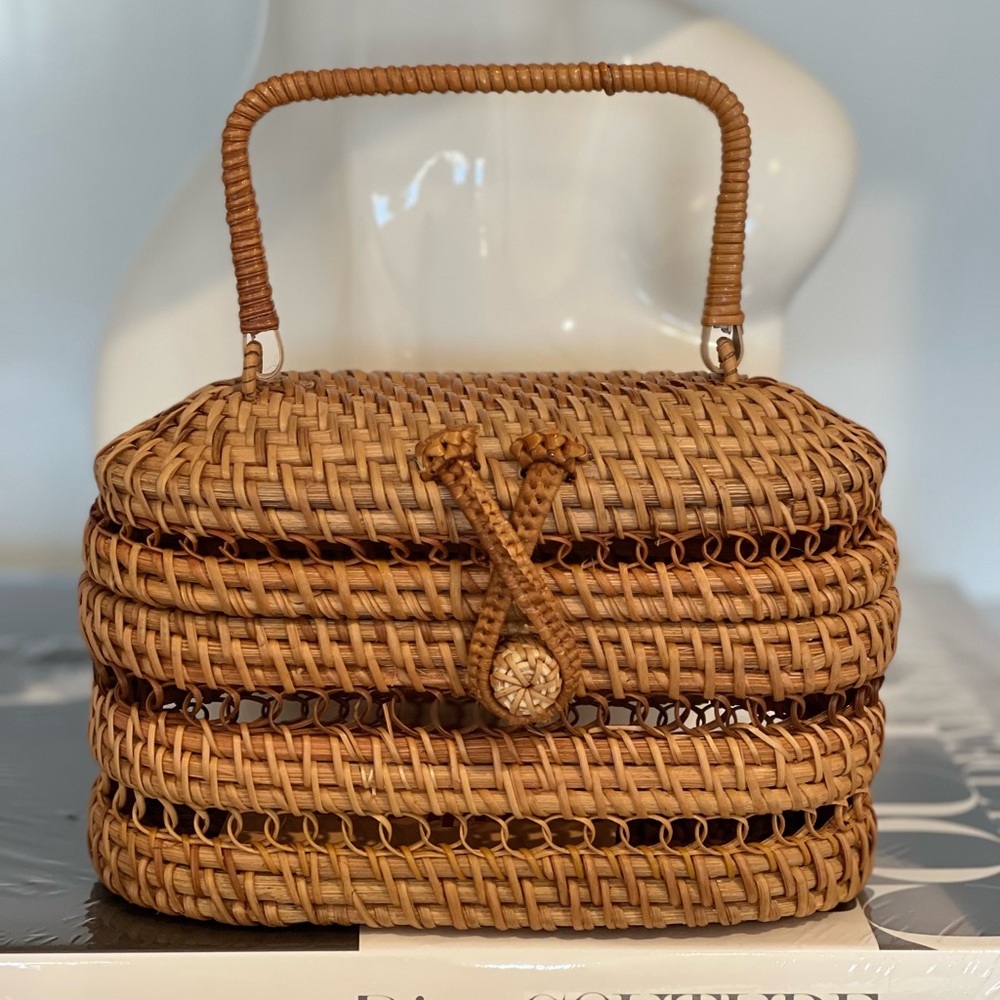 Cult Gaia MAX Bag